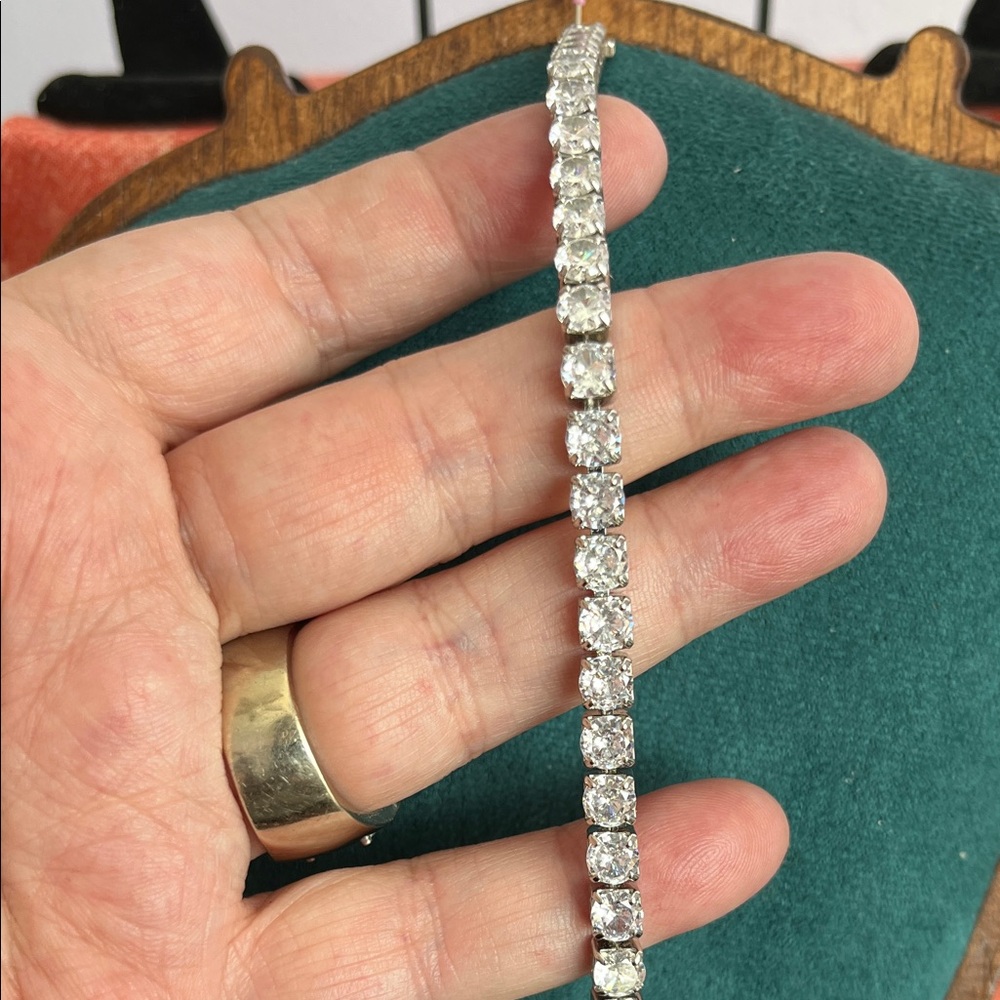 Elegant Silver 5mm AAA CZ Tennis Bracelet